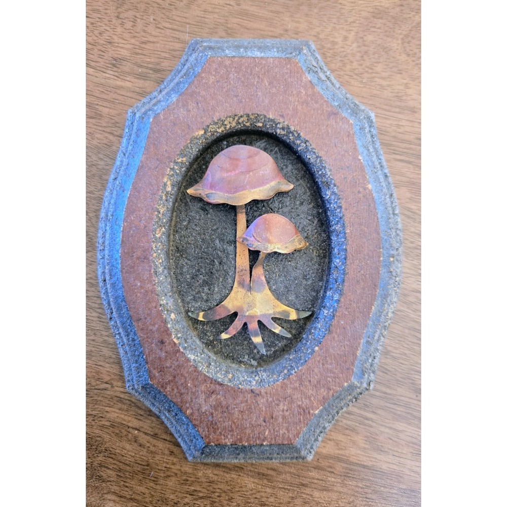 Vintage 1970s 3D Mushroom Wall Hanging Home Decor Metal and Wood - EUC